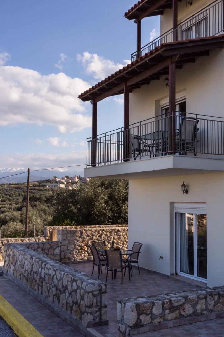 Like Home Agia Marina Extérieur photo